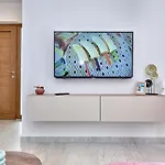Villa Modern With Private Hydromassage Pool *