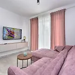 Villa Modern With Private Hydromassage Pool Vodnjan