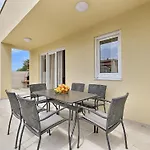 Modern With Private Hydromassage Pool Villa *