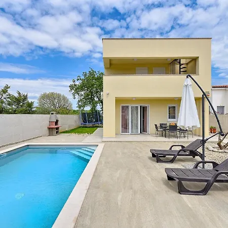 فيلة Modern With Private Hydromassage Pool