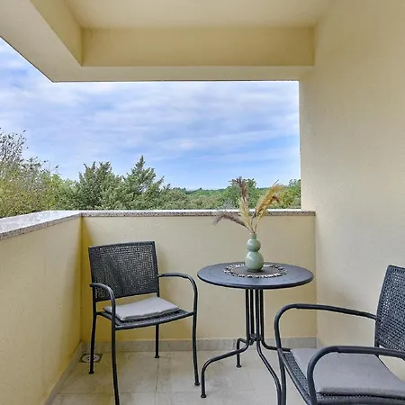 Villa Modern With Private Hydromassage Pool