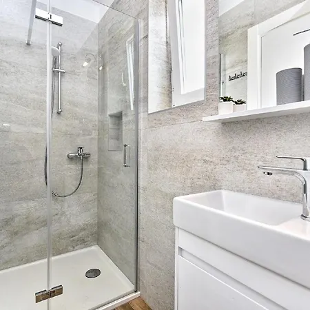Villa Modern With Private Hydromassage Pool Vodnjan